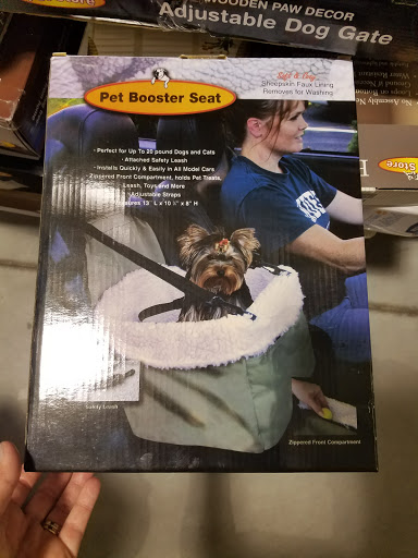 Discount Store «Gordmans - Store Closing Soon», reviews and photos, 214 Gable Crossing Dr, Avon, IN 46123, USA