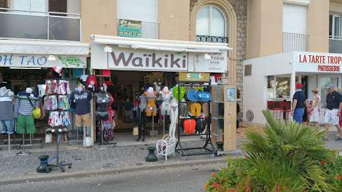 Boutique WAIKIKI à Le Lavandou