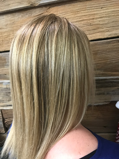 Hair Salon «Salon Lofts Crossroads Plaza», reviews and photos, 213 Crossroads Blvd, Cary, NC 27518, USA