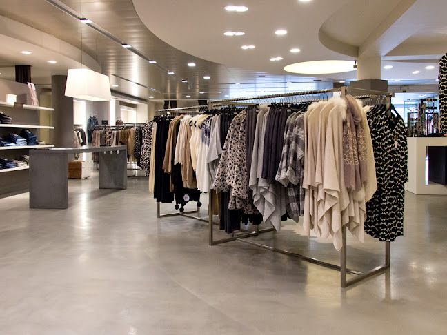 Beoordelingen van Actual Fashion in Gent - Kledingwinkel