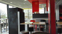 Atmosphère du Restauration rapide KFC Besançon à Besançon - n°11