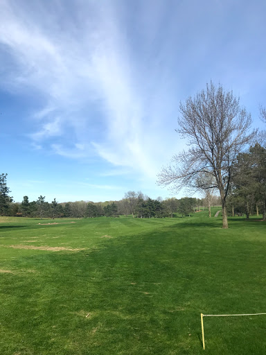 Golf Course «Bellwood Oaks Golf Course», reviews and photos, 13239 210th St E, Hastings, MN 55033, USA