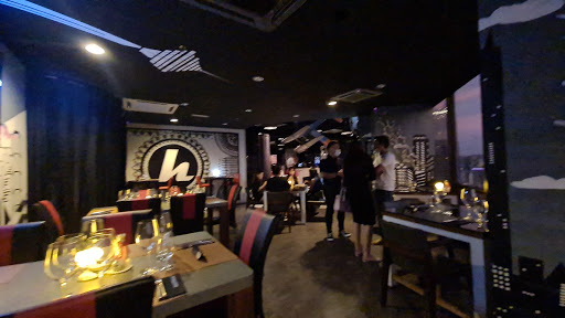 Romantic bars in Kualalumpur