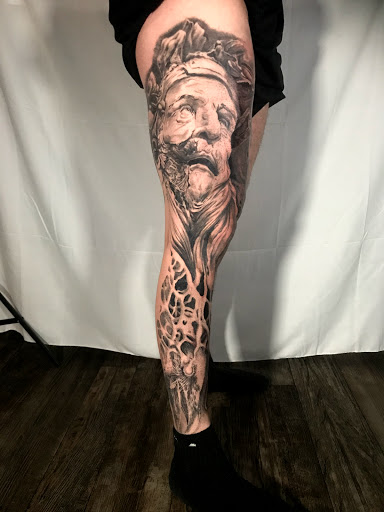 Explore four leaf clover tattoo ideas, creative tattoo ideas in Sunbury, available at Absinthe Tattoo