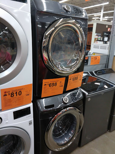 Coin operated laundry equipment supplier Lansing