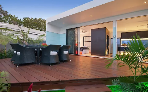 Cavvanbah - Beachfront Accommodation Byron Bay image