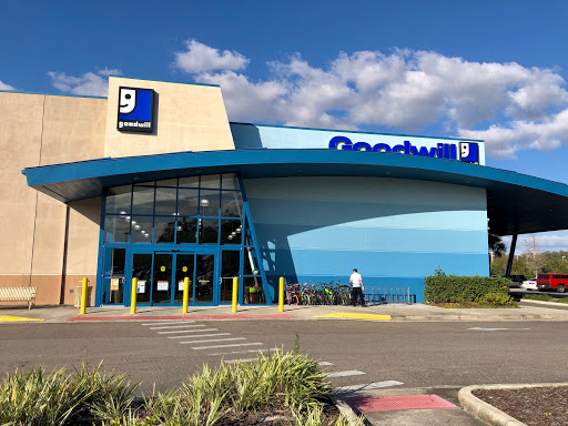 Thrift Store «Goodwill Wesley Chapel Superstore», reviews and photos, 2390 Willow Oak Dr, Wesley Chapel, FL 33544, USA