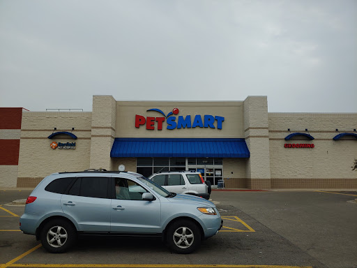 Pet Supply Store «PetSmart», reviews and photos, 1705 N Bechtle Ave, Springfield, OH 45504, USA