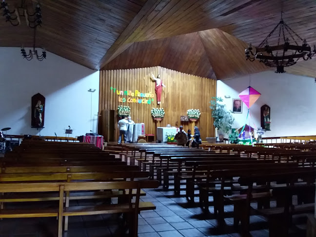 Iglesia Católica Cristo Resucitado - Quito Sur