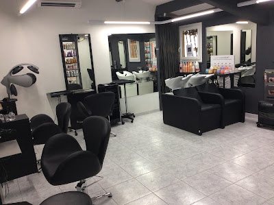 M.J COIFFURE à Agde