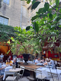 Atmosphère du Restaurant français Restaurant Le 9 à Nîmes - n°9