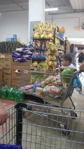 Supermarket «Rey Chavez Distributors Corporation», reviews and photos, 780 W 17th St, Hialeah, FL 33010, USA