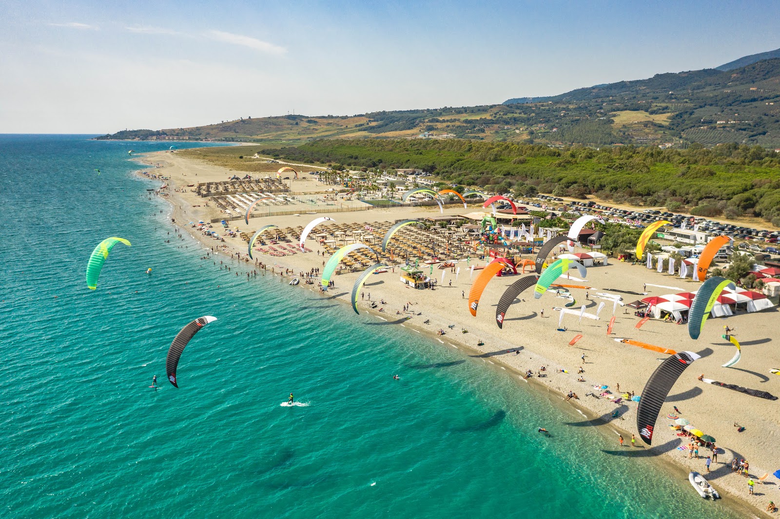 Coolbay beach'in fotoğrafı düz ve uzun ile birlikte