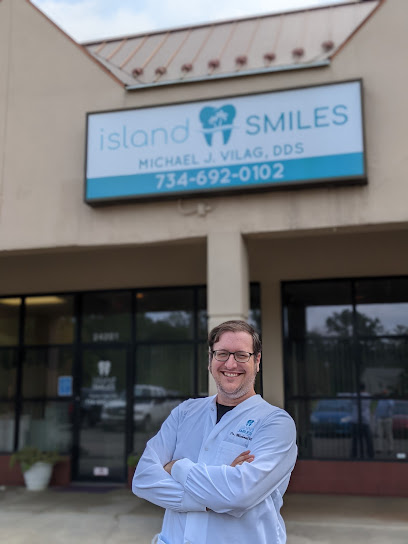 Island Smiles Dentistry: Michael J Vilag DDS