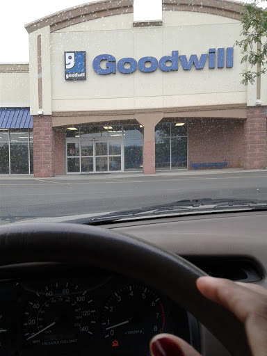 Thrift Store «Goodwill Waterbury Store & Donation Station», reviews and photos