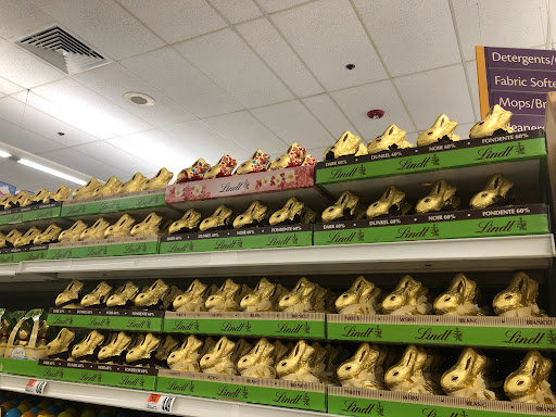 Supermarket «Super Stop & Shop», reviews and photos, 695 Main St, Winchester, MA 01890, USA