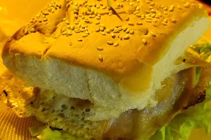 Clemen's Burgers image