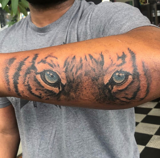 Explore independent tattoo ideas, creative tattoo ideas in Santa Clara, available at Vampire Battle Mansion Tattoo and Piercing