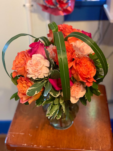 Florist «Country Cottage», reviews and photos, 795 Rappahannock Dr, White Stone, VA 22578, USA