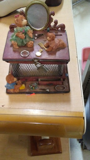 Thrift Store «Rescue Treasures», reviews and photos, 524 N Burdick St, Kalamazoo, MI 49007, USA