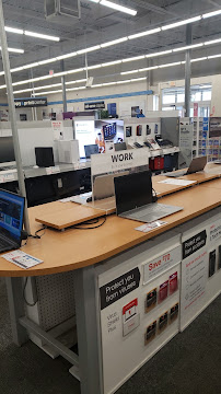 Staples - Photo 5 - Car repair in Seekonk, MA, Providence