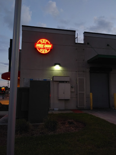 Donut Shop «Krispy Kreme Doughnuts», reviews and photos, 1444 N Battlefield Blvd, Chesapeake, VA 23320, USA