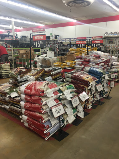 Home Improvement Store «Tractor Supply Co.», reviews and photos, 180 Great Oaks Trail a, Wadsworth, OH 44281, USA