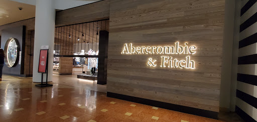 Clothing Store «Abercrombie & Fitch», reviews and photos, 7014 E Camelback Rd Ste 1009, Scottsdale, AZ 85251, USA