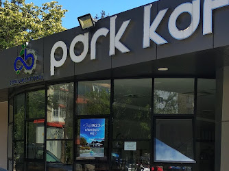 Çorlu Belediyesi Atatürk Parkı Heykel Çay Bahçesi