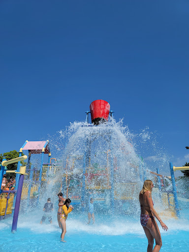 Water Park «Skokie Water Playground», reviews and photos, 4701 Oakton St, Skokie, IL 60076, USA