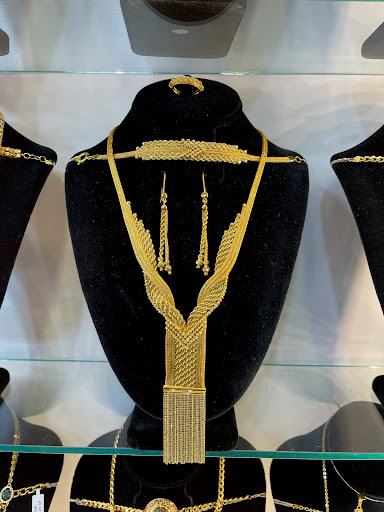 Jewelry Store «Elsayed Jewelers & Gifts», reviews and photos, 6827 Schaefer Rd, Dearborn, MI 48126, USA