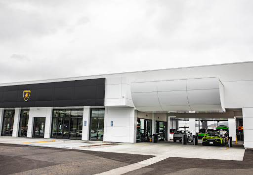 Service Center - Lamborghini Newport Beach