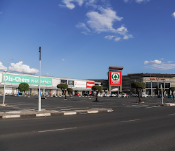 Retail Crossing photo