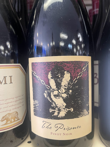 Liquor Store «Village Wine & Liquor Inc», reviews and photos, 161 N Wellwood Ave, Lindenhurst, NY 11757, USA