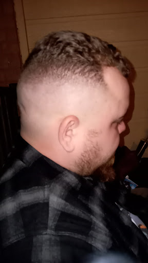 Barber Shop «Razors Edge Barbershop», reviews and photos, 1007 W Harwood Rd, Euless, TX 76039, USA