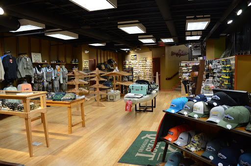 Outdoor Sports Store «Quest Outdoors», reviews and photos, 4600 Shelbyville Rd Suite 133, Louisville, KY 40207, USA