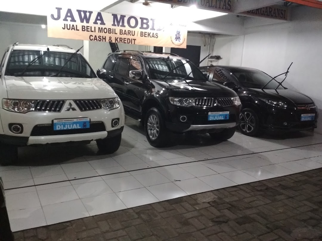 Showroom Jawa mobil