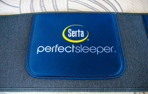 Furniture Store «At Home Furniture and Mattress Superstore», reviews and photos, 930 Hill St SE, Albany, OR 97322, USA