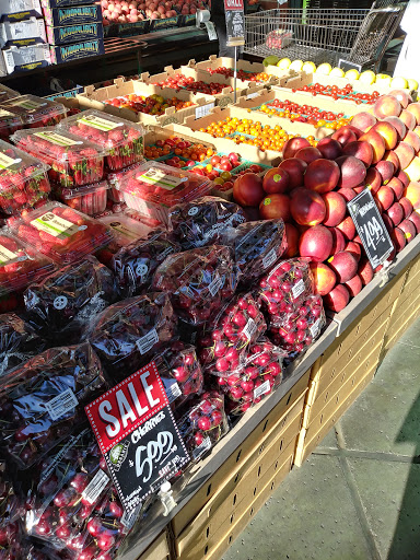 Grocery Store «Nugget Markets», reviews and photos, 1414 E Covell Blvd, Davis, CA 95616, USA