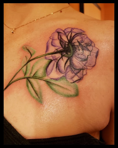 Explore tattoo ideas for triceps, creative tattoo ideas in Lafayette, available at Gold & Tattoos