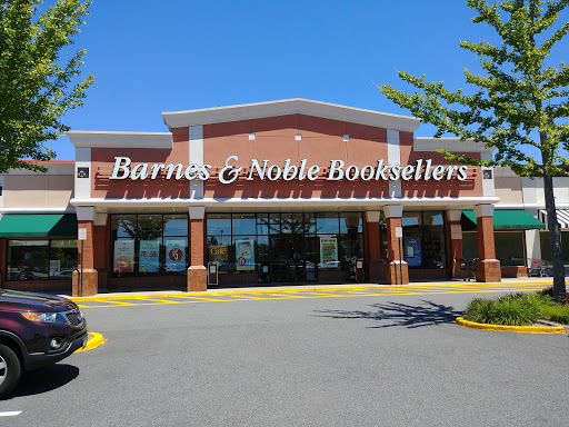 Barnes & Noble, 3089 Main St, Mohegan Lake, NY 10547, USA, 
