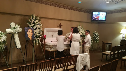 Cemetery «San Fernando Mission Catholic Cemetery», reviews and photos, 11160 Stranwood Ave, Mission Hills, CA 91345, USA