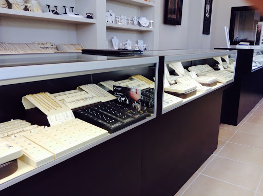 Jewelry Store «Nasr Bros Jewelers Fairview», reviews and photos, 199 Town Pl, Fairview, TX 75069, USA