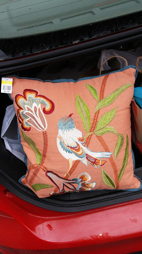 Thrift Store «Goodwill - Roseville: County Road B», reviews and photos, 1627 County B Rd W, Roseville, MN 55113, USA