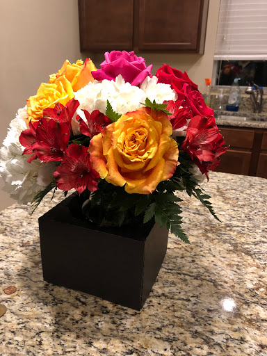 Florist «Northside Florist, Inc.», reviews and photos, 13642 N Florida Ave, Tampa, FL 33613, USA