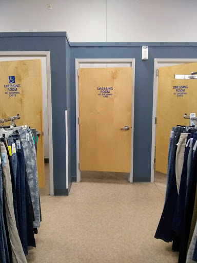 Thrift Store «Goodwill Store and Donation Center», reviews and photos, 950 W Norton Ave h, Muskegon, MI 49441, USA