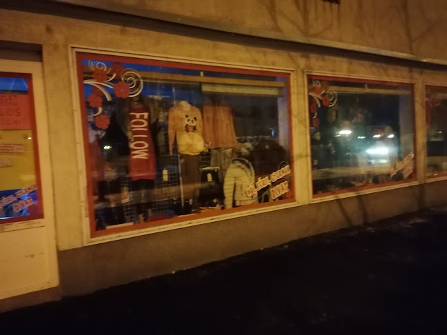 Opinii despre Ázsia Áruház în Hajdúböszörmény - Ruhabolt