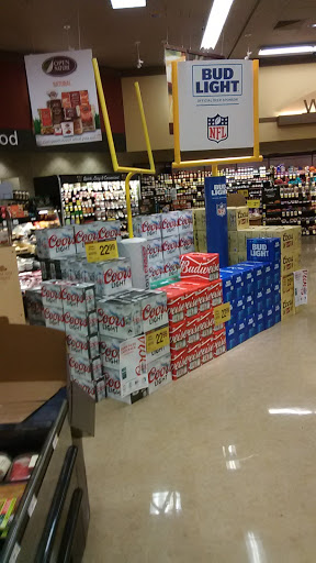 Grocery Store «Safeway», reviews and photos, 1815 4th St, Tillamook, OR 97141, USA