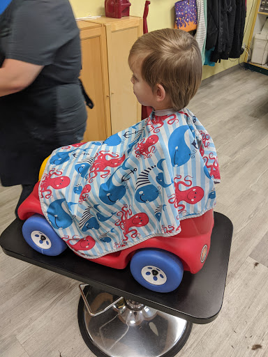 Hair Salon «Cookie Cutters Haircuts for Kids», reviews and photos, 1875 Fort Union Blvd, Cottonwood Heights, UT 84121, USA