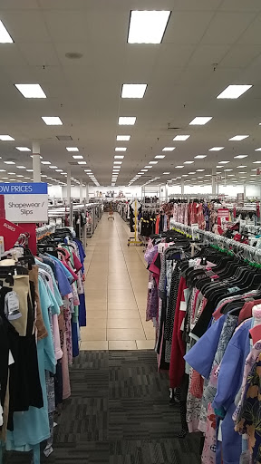 Clothing Store «Burlington Coat Factory», reviews and photos, 3702 E Hammer Ln, Stockton, CA 95212, USA